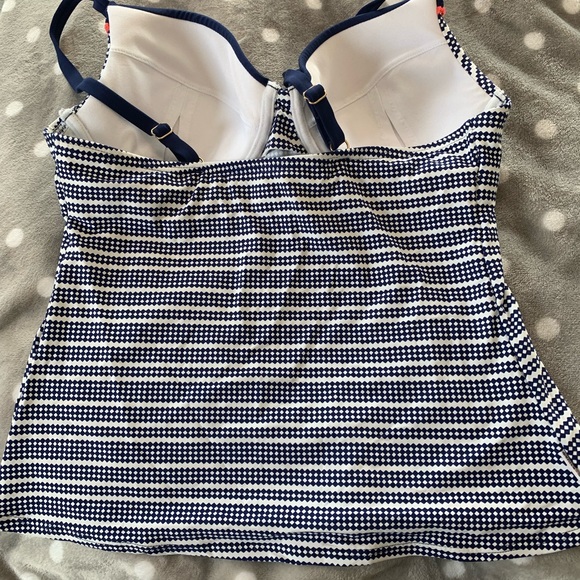 Tankini bathing suit - Picture 3 of 10